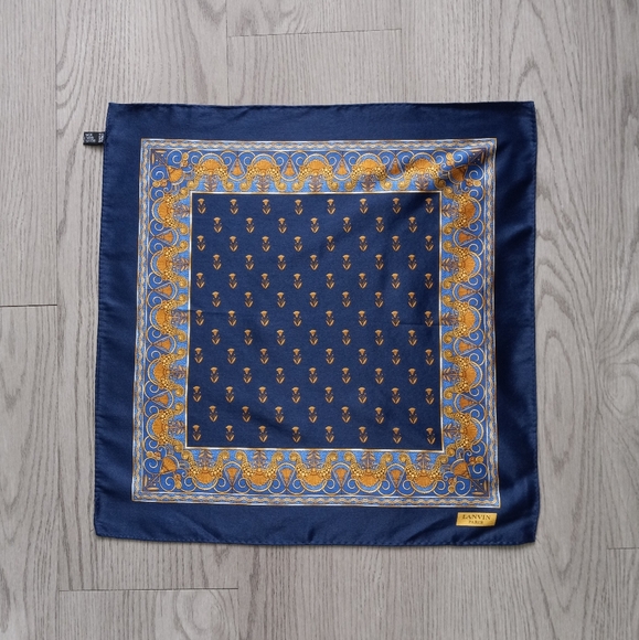 Lanvin Paris 100 % Silk Border Print Pocket Square Navy Gold Baroque - Picture 1 of 8